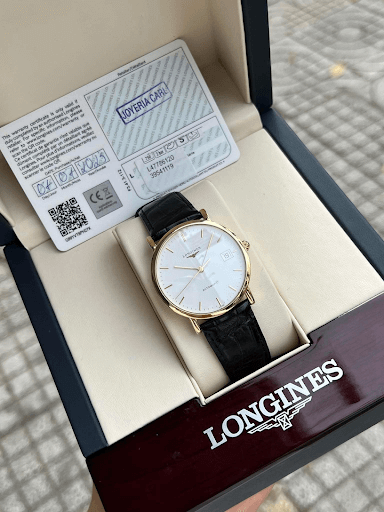 Các mẫu đồng hồ vàng 18K sang trọng được giới mộ điệu săn lùng